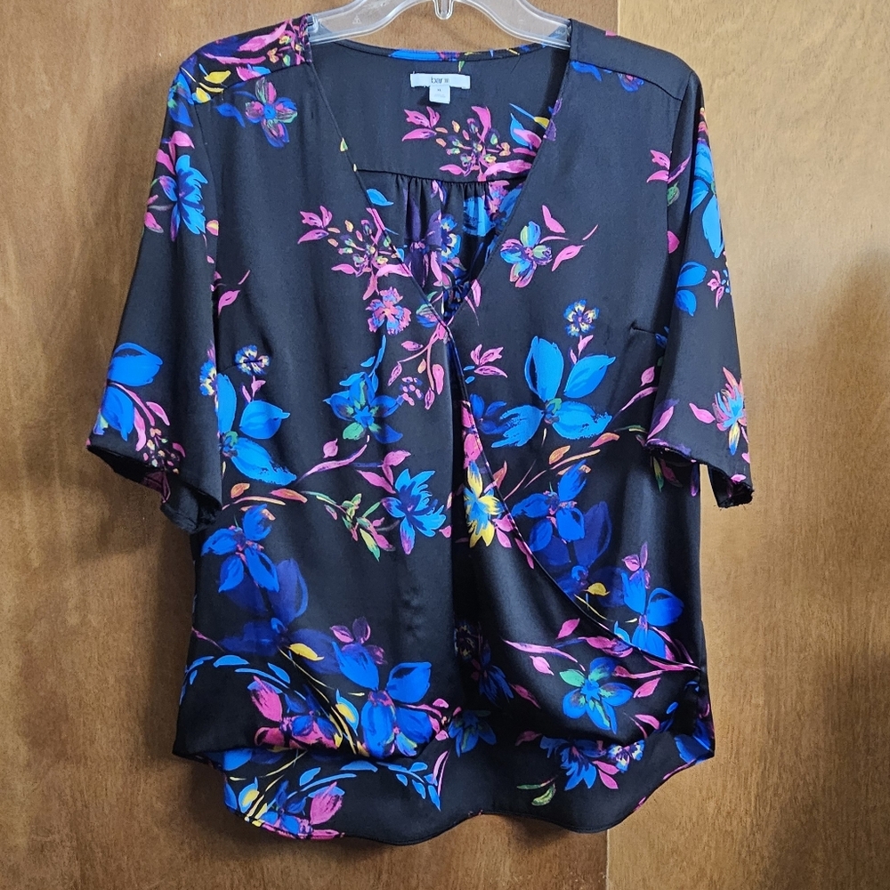 Bar III womens xl floral short sleeve blouse top shirt blue black pink - Picture 2 of 11